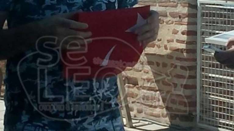 Προσπάθησαν να ανοίξουν τουρκική σημαία στον Λευκό Πύργο