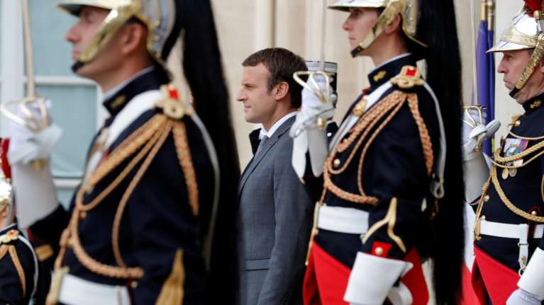 Wikileaks: Στο φως 20.000 email της προεκλογικής καμπάνιας Μακρόν