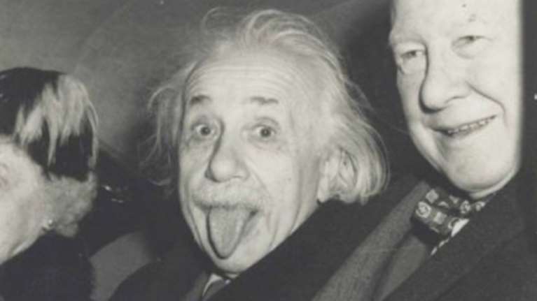 Η πιο αστεία φωτογραφία του Αϊνστάιν πουλήθηκε για 125.000 δολάρια