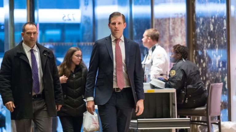 Νέες αποκαλύψεις της Washington Post για τον Tραμπ Jr