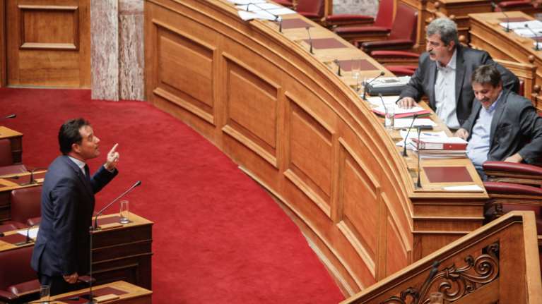 Πολάκης: Είστε συρφετός - Αδωνις: θα σε βάλω φυλακή