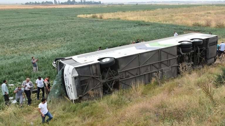 Τουρκία: 5 νεκροί &amp; δεκάδες τραυματίες σε ανατροπή λεωφορείου