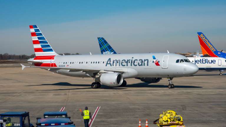 Τρόμος σε πτήση από Αθήνα προς Φιλαδέλφεια- Δέκα τραυματίες