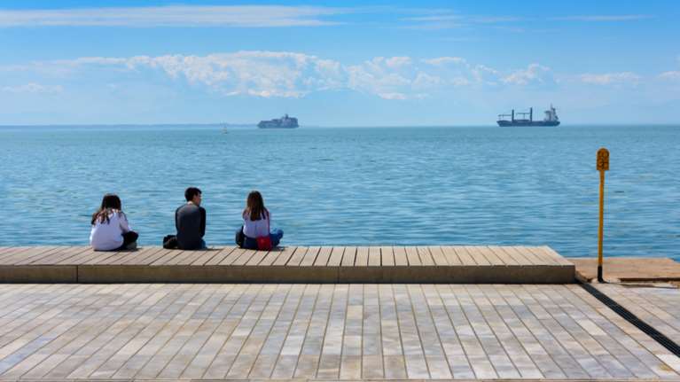 Θλιβερή πρωτιά: Χειρότερη χώρα για νέους εργαζόμενους η Ελλάδα