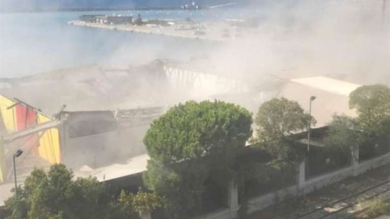 Πάτρα: Μετρήσεις του αέρα  μετά την κατάρρευση της οροφής από αμίαντο