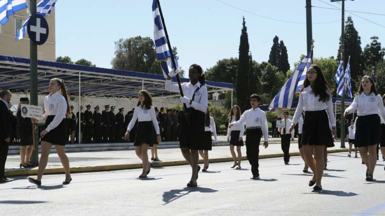 «Πράσινο» φως από το ΣτΕ για την κλήρωση των σημαιοφόρων