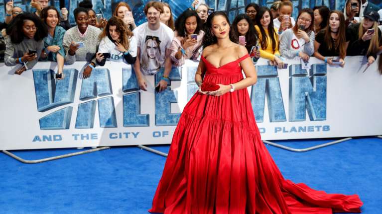 Η νέα εμφάνιση της Ριάνα δίνει «χαστούκι» στο body shaming!