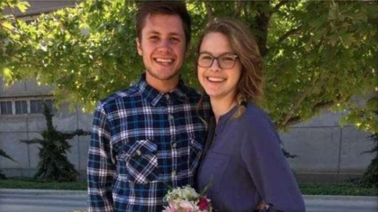 Τραγικό: Zευγάρι σκοτώθηκε σε τροχαίο μια μέρα μετά το γάμο του