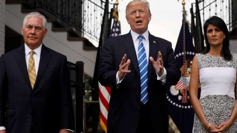 Ο Τραμπ απειλεί τώρα και τον Μαδούρο με στρατιωτική δράση