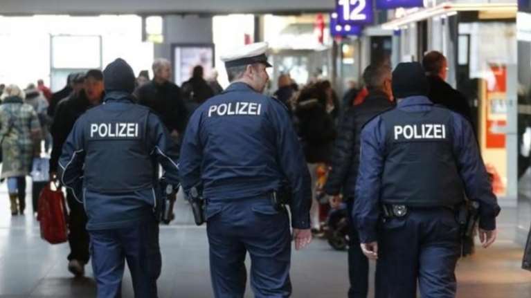 Γερμανία: Επίθεση σε Αμερικανό τουρίστα που χαιρέτησε ναζιστικά