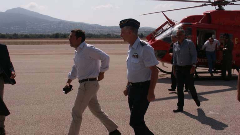 Επικοινωνιακά "παιχνίδια με τη φωτιά" - Bολές από τα κόμματα