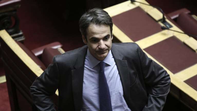 Ο Μητσοτάκης και οι... δύσκολες «γαλάζιες» ισορροπίες