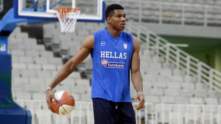 Ξέσπασε «πόλεμος» για τη μη συμμετοχή Αντετοκούνμπο στην Εθνική