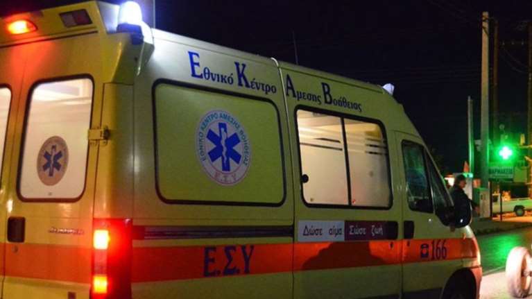 Σοβαρό τροχαίο στην Κατεχάκη - Τρεις τραυματίες