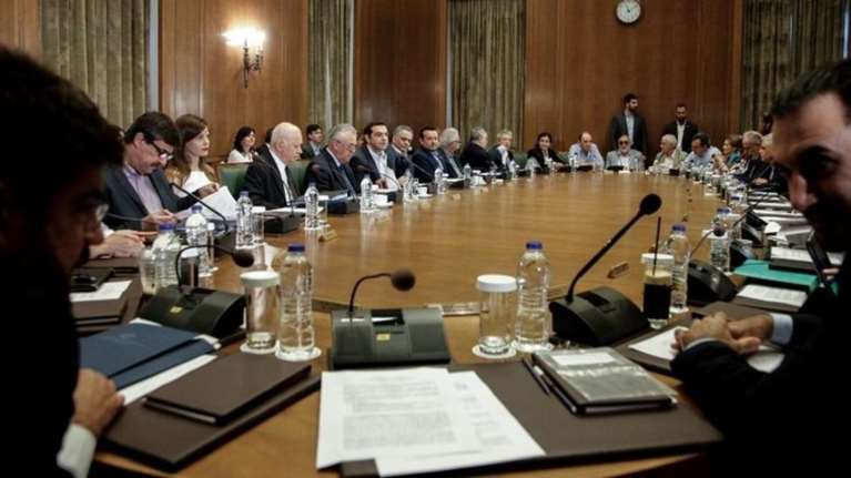 Υπουργικοί καυγάδες στο παρασκήνιο: Τα δίδυμα - «φωτιά»