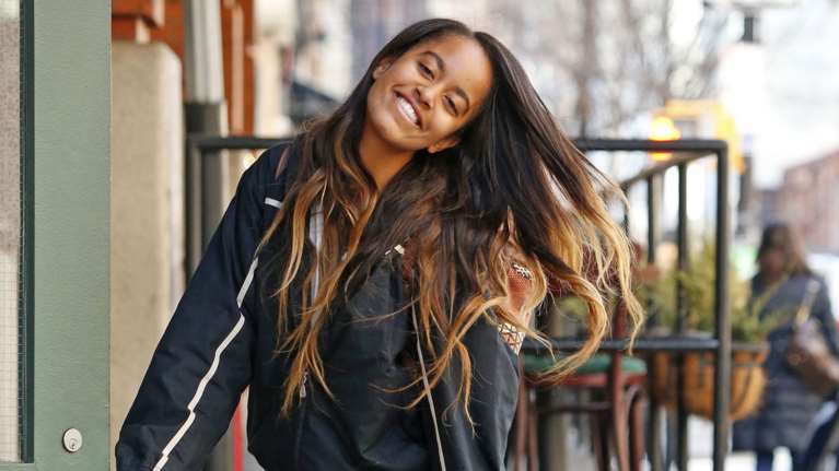 Η Μάλια πήγε στο Χάρβαρντ: Τα δάκρυα των Ομπάμα στη μετακόμιση [Εικόνες]