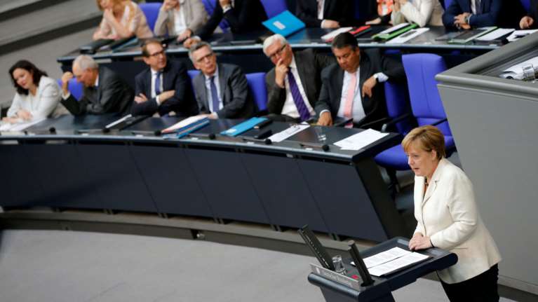 Gερμανία: Απο τον &quot;μεγάλο συνασπισμό&quot; στο ζευγάρι Μέρκελ-Φιλελεύθεροι