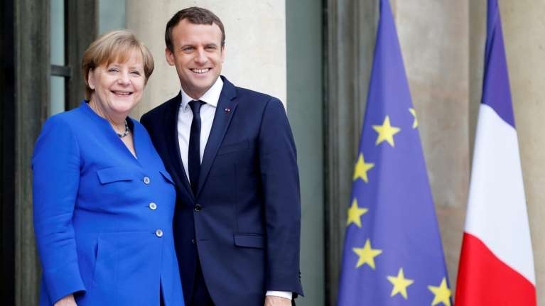 Στο Ελιζέ Μέρκελ, Ραχόι, Τζεντιλόνι για την μετανάστευση