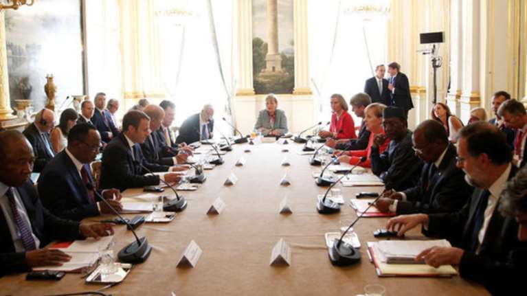 Η Μέρκελ με τους &quot;Νότιους&quot; της Ευρώπης για το μεταναστευτικό