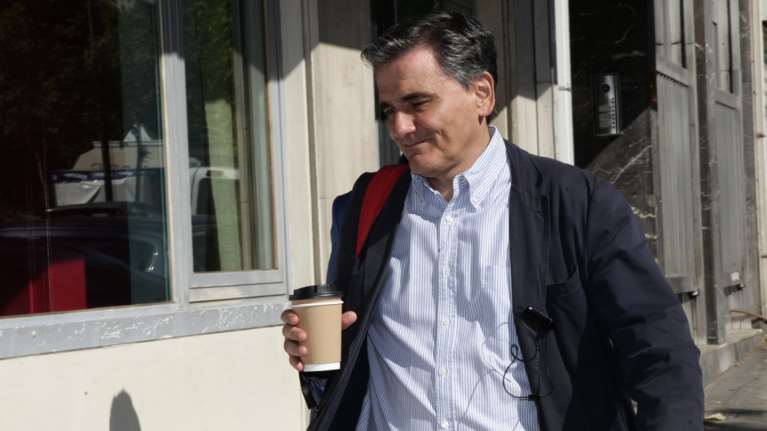 Αρνείται να βάλει ΡΟS ο φούρνος που ψωνίζει ο Τσακαλώτος;