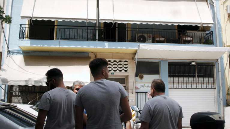 Τραγωδία στην Πετρούπολη: Πατέρας έκαψε την κόρη του