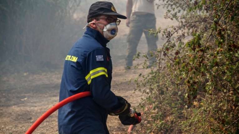 Φωτιά στο ρέμα της Χελιδονούς