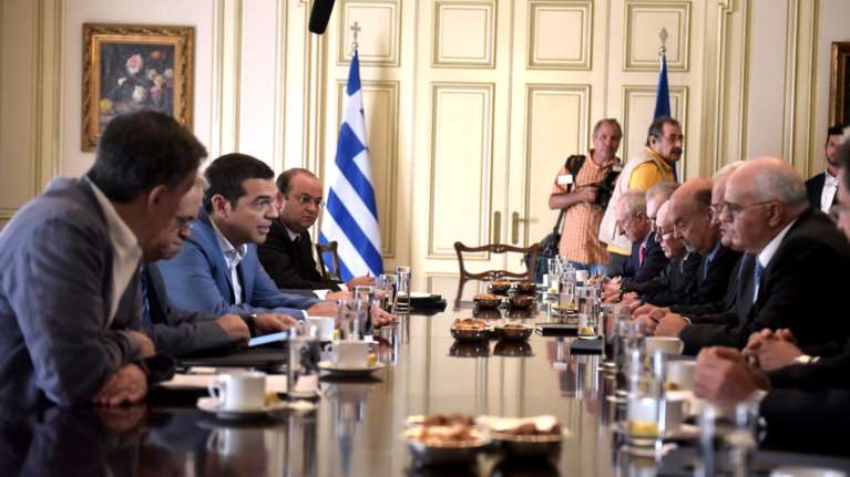 Καμπανάκι τραπεζών σε Τσίπρα για συνέχιση των μεταρρυθμίσεων