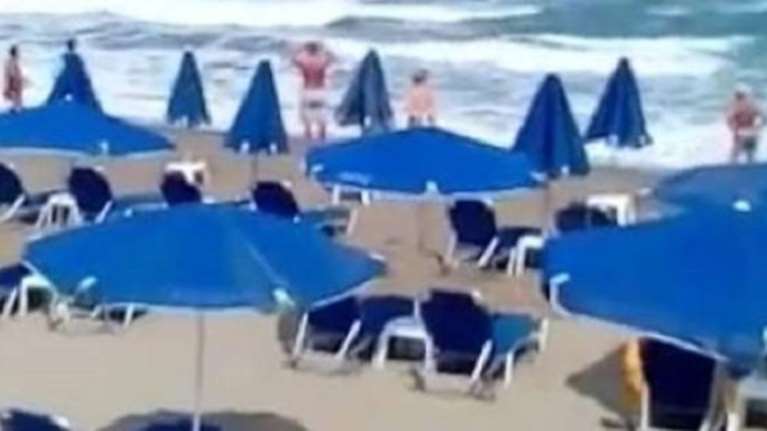 Ναυαγοσώστης έσωσε 17χρονο σε παραλία στο Ρέθυμνο (ΒΙΝΤΕΟ)