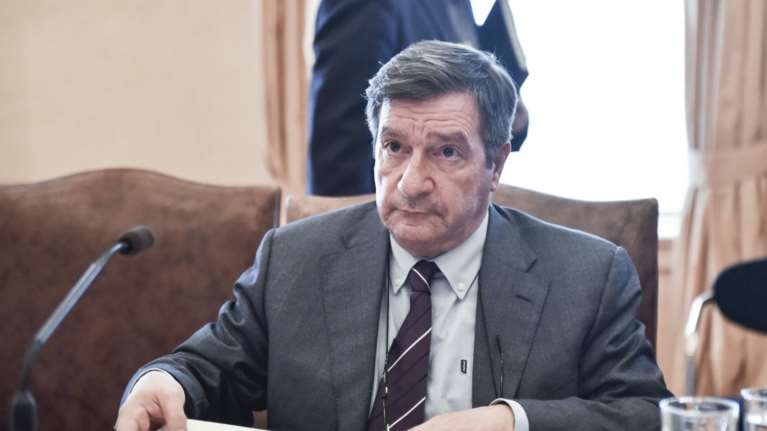 Καμίνης: «Είμαι ένα αουτσάιντερ που μάλλον τα... καταφέρνει»