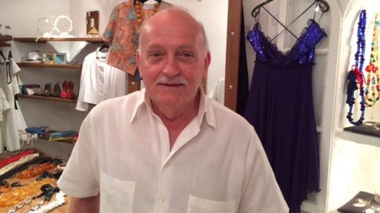 Νεκρός στο διαμερισμά του βρέθηκε ο σχεδιαστής μόδας Λούης Γεράρδος