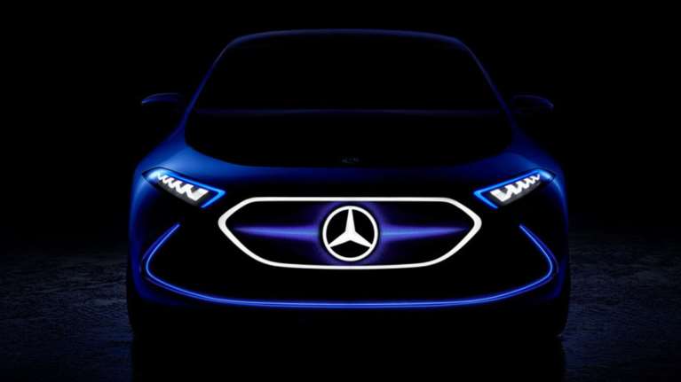 Νέο teaser από την Mercedes για το ηλεκτρικό concept EQ A concept