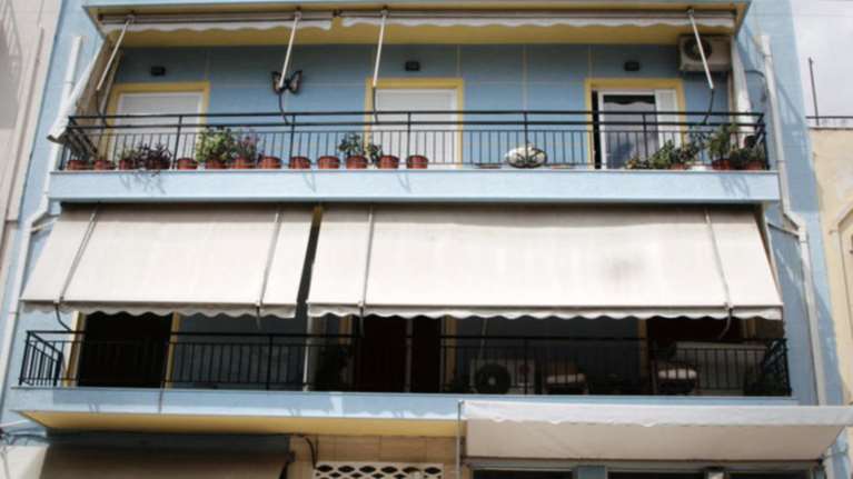 Νέα δίωξη στον πατέρα που έκαψε την 18χρονη κόρη του