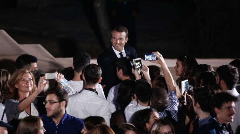 Τα ελληνικά του Μακρόν στην ομιλία του στην Πνύκα
