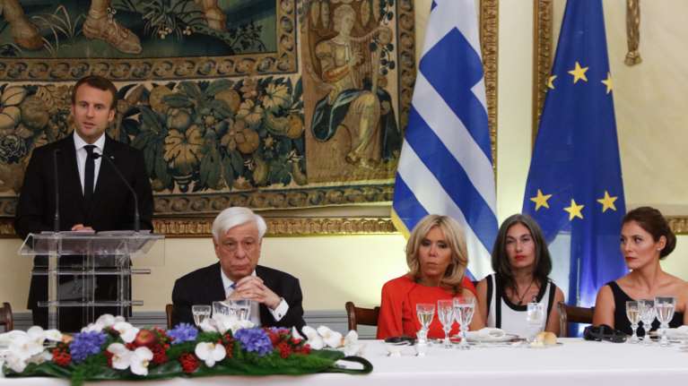 Το μενού με άρωμα...Γαλλίας στο Προεδρικό και η σύγκριση με Ομπάμα