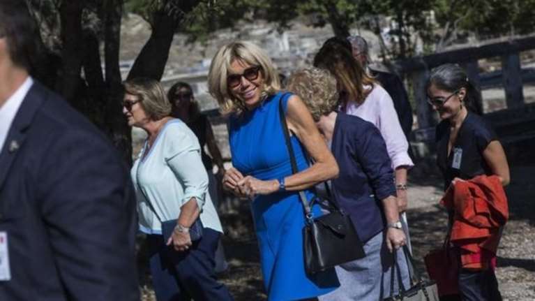 Ενθουσιασμένη με την Ελλάδα η Μπριζίτ Μακρόν: Δεν φεύγω, θα μείνω εδώ!