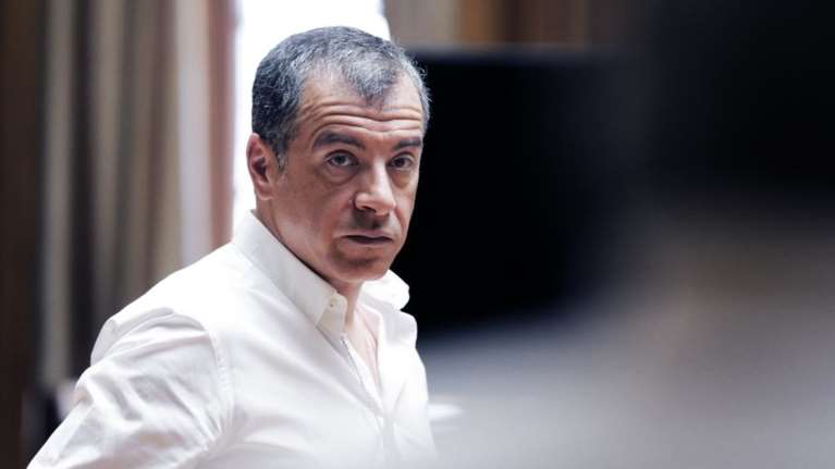 Θεοδωράκης: Όχι 12 Νοεμβρίου η εκλογή, γιατί έχει Μαραθώνιο στην Αθήνα