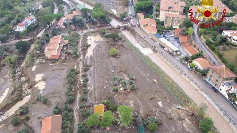 Επτά νεκροί από τη σφοδρή κακοκαιρία στο Λιβόρνο της Ιταλίας