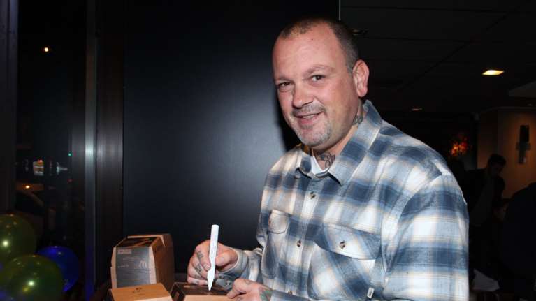 Δημήτρης Σκαρμούτσος: &quot;Ο άντρας μετά τα 50 βγάζει κάποια προβληματάκια, σαν τα παλιά αυτοκίνητα&quot;