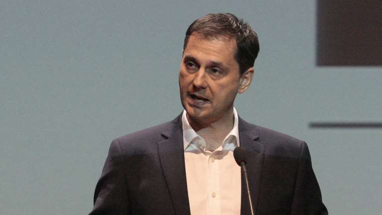 Θεοχάρης: Να υπογράψουν και οι δέκα υποψήφιοι κοινή διακήρυξη