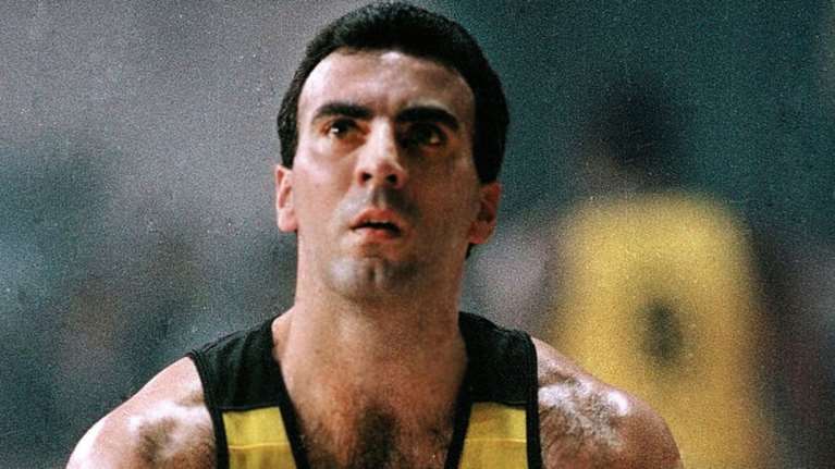 Γκάλης: Η απίστευτη ιστορία του ζωντανού θρύλου του ελληνικού μπάσκετ