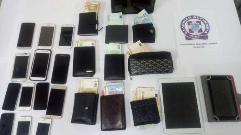 Το λεξιλόγιο των πορτοφολάδων: &quot;Τσιβίλια&quot; και &quot;πορτοκάλια&quot;