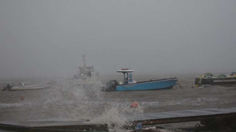 Η καταστροφική «Μαρία» σαρώνει ξανά την Καραϊβική