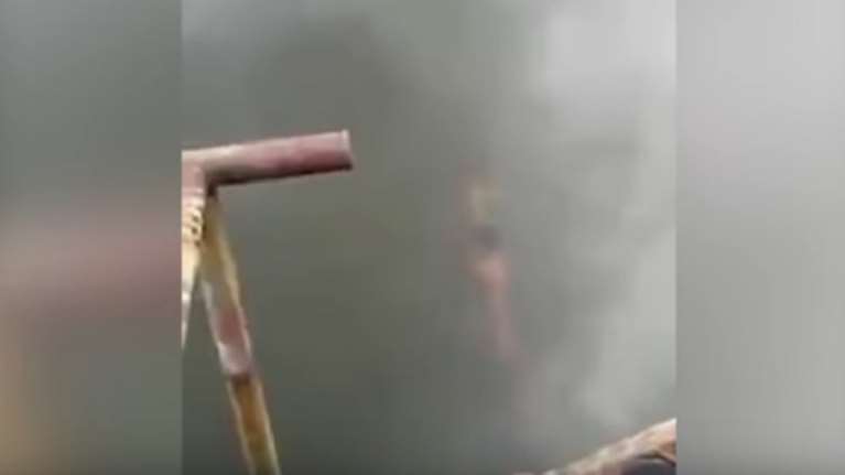 Σαμάνος με... υπερφυσικές δυνάμεις φαγώθηκε από κροκόδειλο (ΒΙΝΤΕΟ)