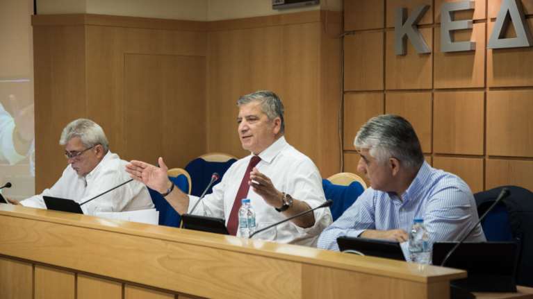 Δήμαρχοι: Δεν είναι...2015 να δώσουμε τα διαθέσιμα στην ΤτΕ