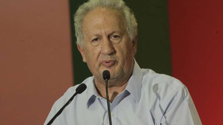Σκανδαλίδης: Να βρεθούν μαζί οι υποψήφιοι αρχηγοί και να συμφωνήσουν