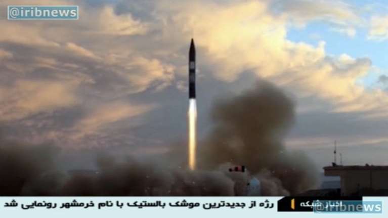 Το Ιράν αψηφά τον Τραμπ με "επιτυχή" δοκιμή βαλλιστικού πυραύλου