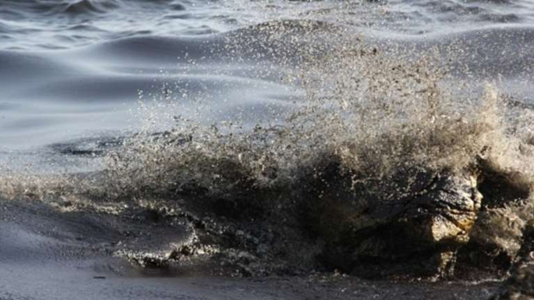 15 ημέρες μετά το ναυάγιο στο Σαρωνικό: Καταστροφή, ερωτήματα, δυσαρέσκεια