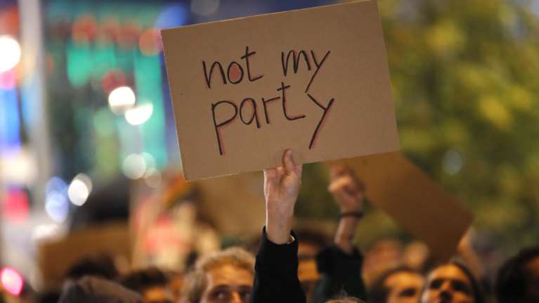 Διαδηλώσεις κατά της ακροδεξιάς σε όλη τη Γερμανία