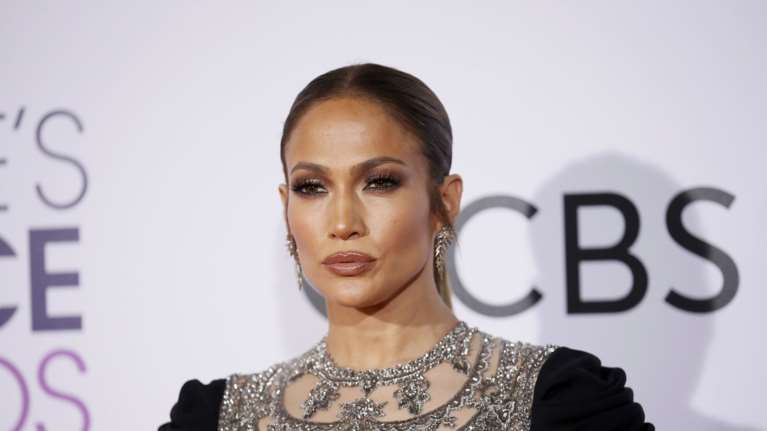 J.Lo.: Πόσα χρήματα δωρίζει στο Πουέρτο Ρίκο λόγω του τυφώνα