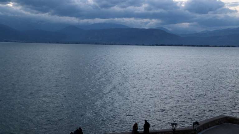 Ερχονται... βροχοθύελλες από την Πέμπτη - Πέφτει η θερμοκρασία